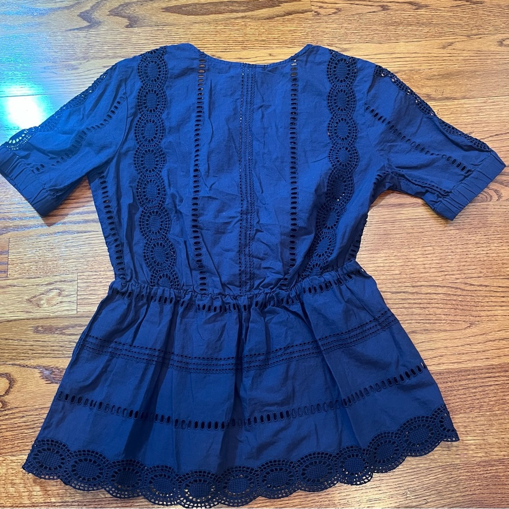 Eyelet top - Picture 4 of 5
